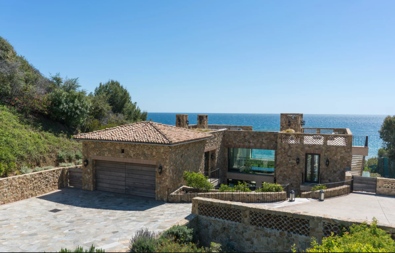 Mali Views 2.0 - [Paint By Numbers]- Paint It Off by Stella and Bobbie