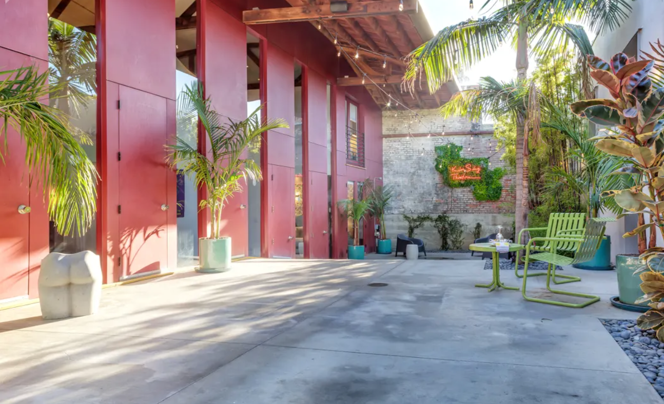 Unspeakable Speakeasy | DTLA - [Paint By Numbers]- Paint It Off by Stella and Bobbie