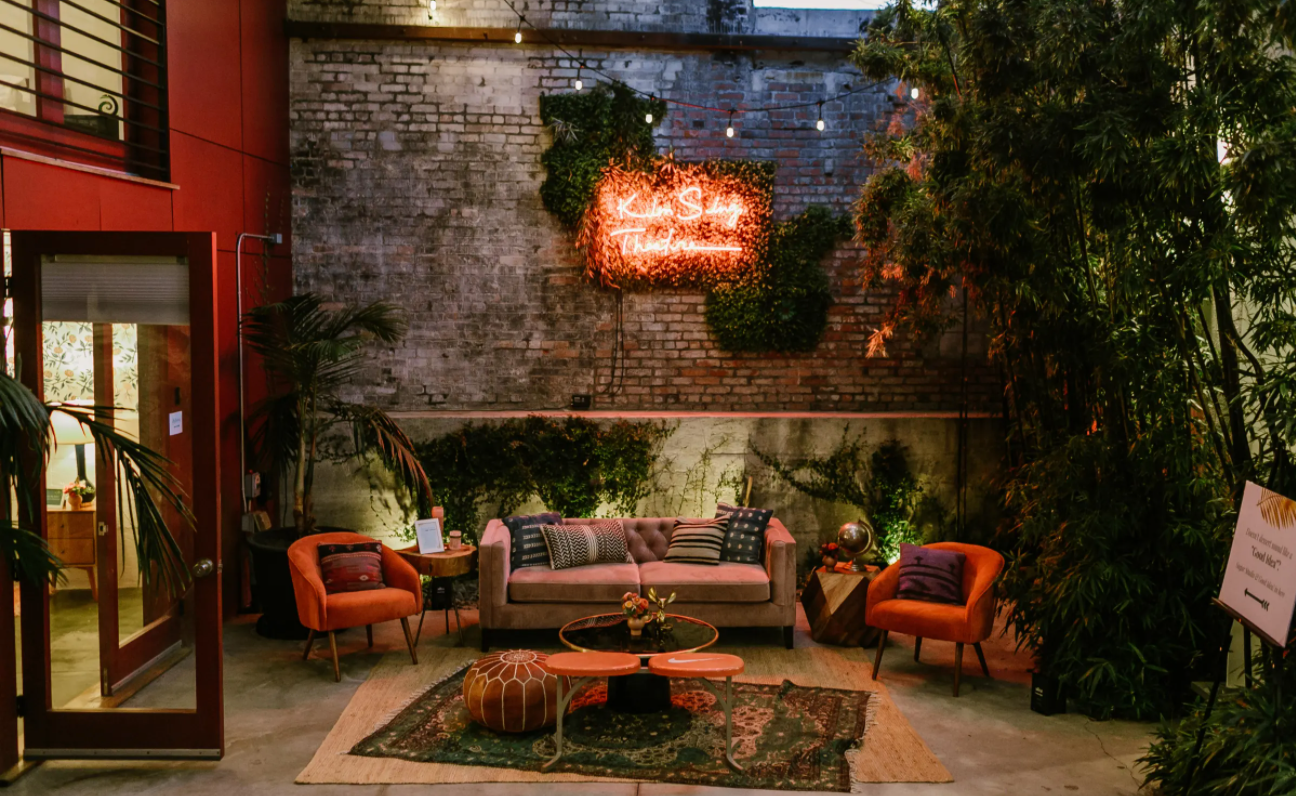 Unspeakable Speakeasy | DTLA - [Paint By Numbers]- Paint It Off by Stella and Bobbie